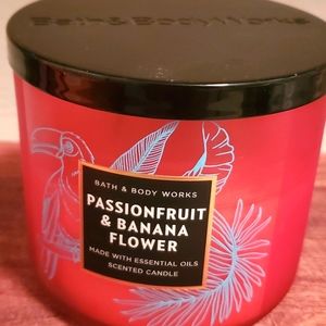 PASSION FRUIT AND BANANA FLOWER 3 WICK CANDLE